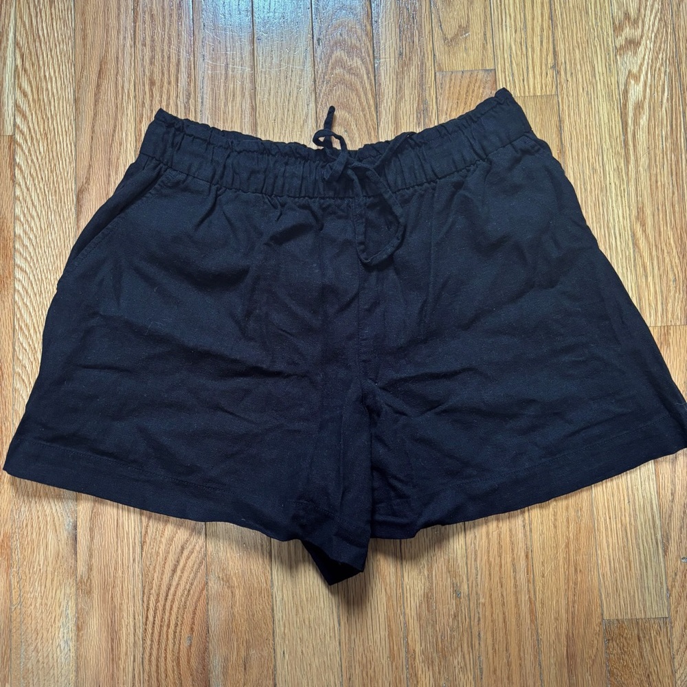 GAP Black Women's Athletic Shorts
